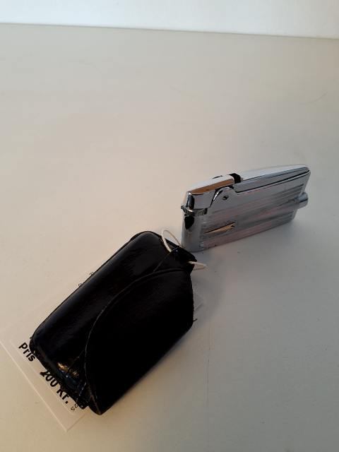 Ronson Ligther med læder etui